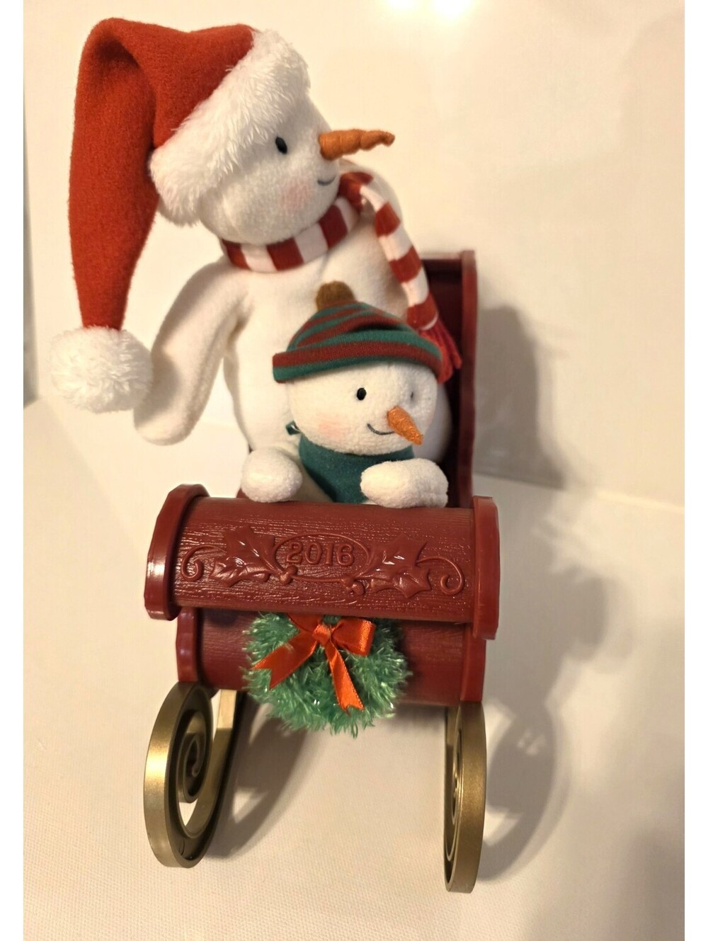 Hallmark Twinkle Sleigh Ride Animated Musical Snowman & Baby WORKS BATTERIES INC - Picture 2 of 6
